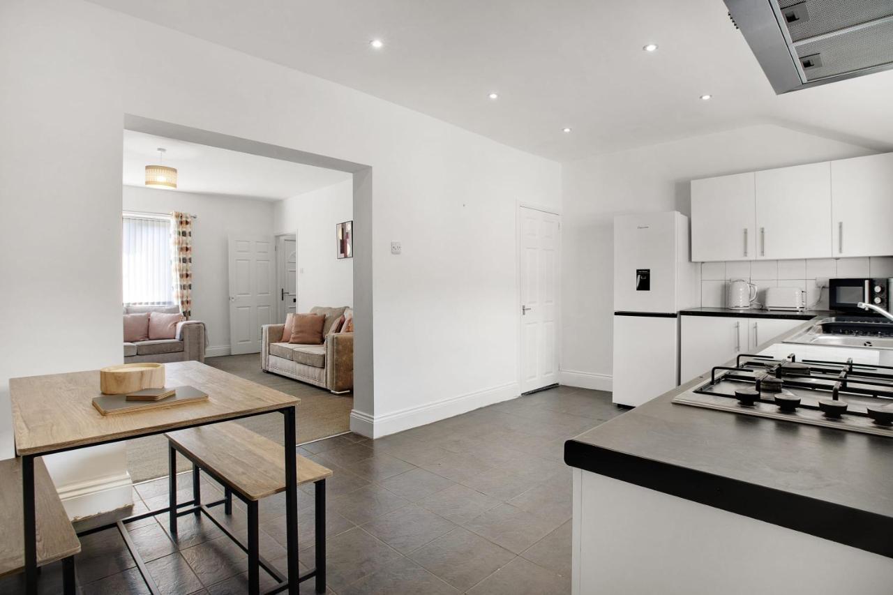 Elegantly 2-Bedroom In Ashington, Sleeps 3 Ashington  Exterior foto